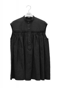 Scye　 Linen Pintucked Sleeveless Shirt　 リネン高密度タックノースリーブシャツ　 col.ブラック　 ※ Scye オリジナル ハンガー 付き