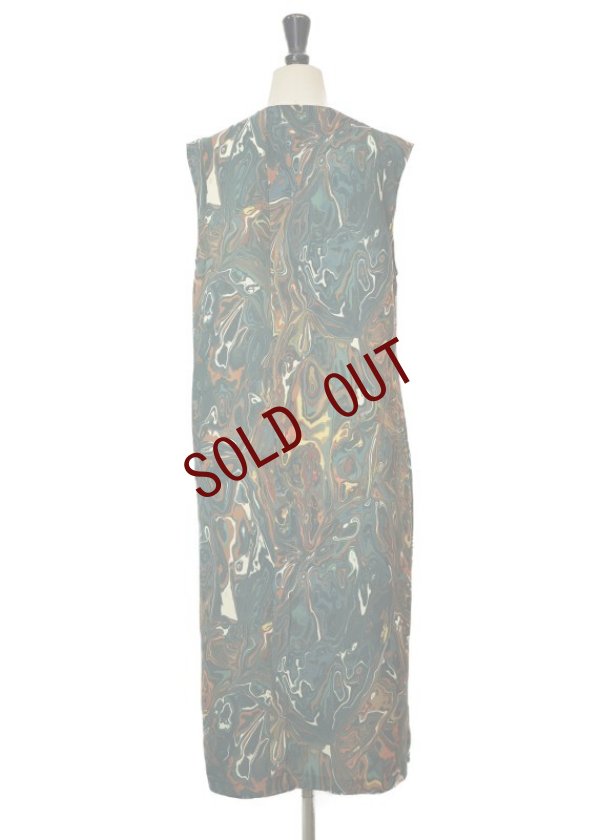 画像4: Dessin de mode　 バックスリットノースリーブワンピース　 col.GREEN MARBLE