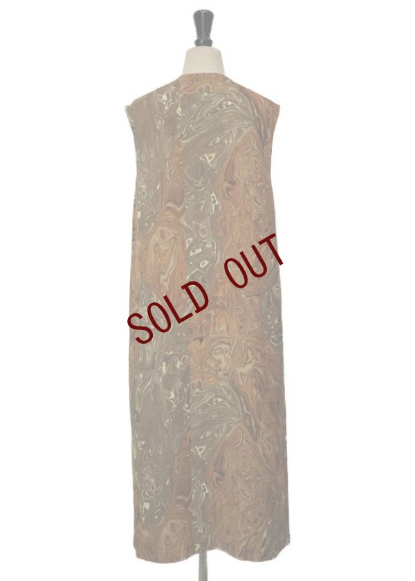 画像3: Dessin de mode　 バックスリットノースリーブワンピース　 col.BROWN MARBLE