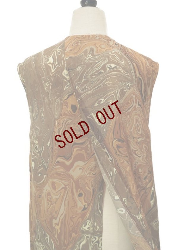 画像7: Dessin de mode　 バックスリットノースリーブワンピース　 col.BROWN MARBLE