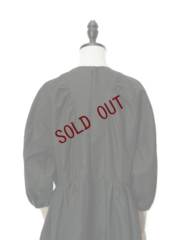 画像5: TENNE HANDCRAFTED MODERN　 VOLUME SLEEVE TUCK DRESS　 col. D.NAVY