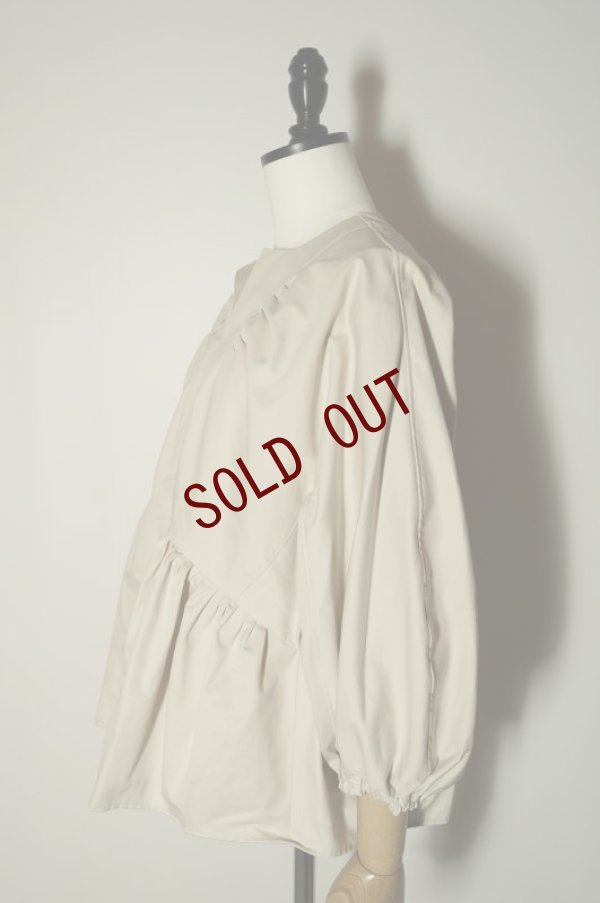 画像4: TENNE HANDCRAFTED MODERN　 VOLUME SLEEVE TUCK PULL-OVER　 col. PINK BEIGE