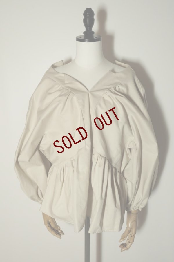 画像8: TENNE HANDCRAFTED MODERN　 VOLUME SLEEVE TUCK PULL-OVER　 col. PINK BEIGE