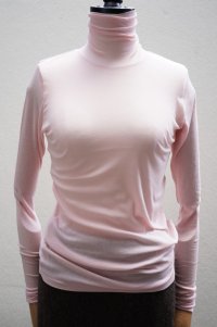  AURALEE　  HIGH GAUGE SHEER RIB TURTLE NECK L/S TEE 　 col. PINK