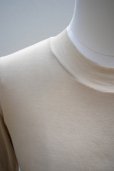 画像2:  AURALEE　<br />SUPER HIGH GAUGE SHEER RIB L/S TEE 　<br />col. LIGHT BEIGE (2)