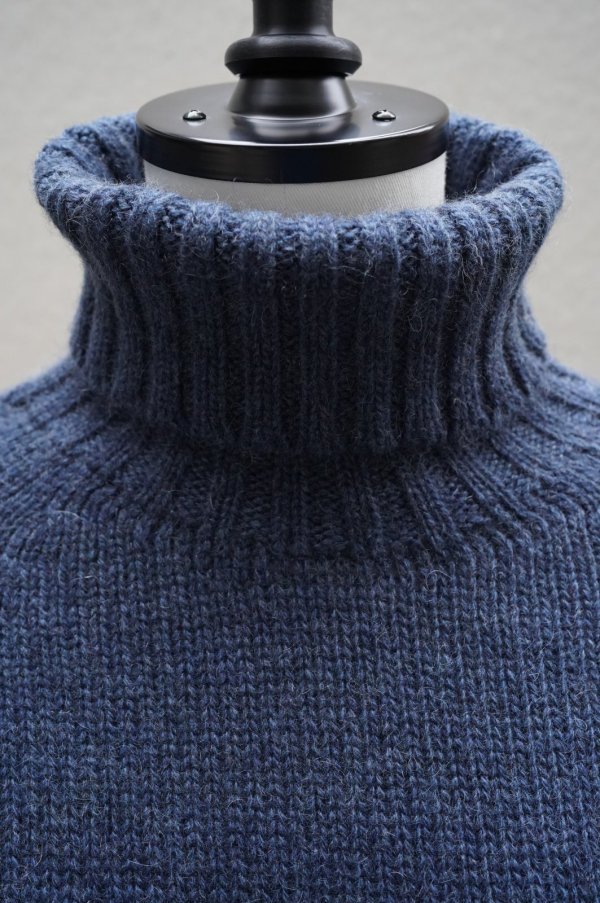 画像2: eleven 2nd   Yak Turtle Neck Jumper  col.Denim