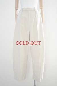 10 HANDCRAFTED MODERN　 CURVE PANTS　 col. BEIGE