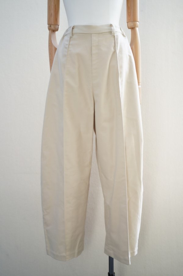 画像1: 10 HANDCRAFTED MODERN　 CURVE PANTS　 col. BEIGE