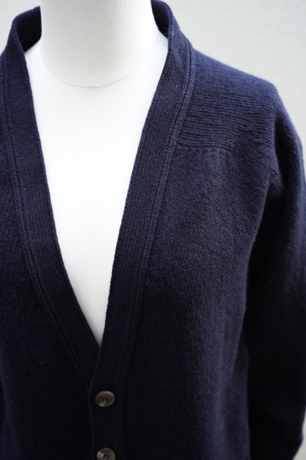 画像2: BLESS　 N°80 Pearlpad cardigan　 col.Navy/Brown