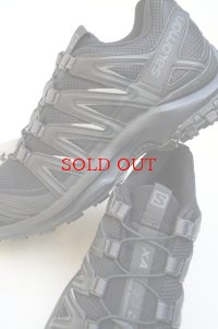 Salomon　 XA PRO 3D　 col. Black / Black / Magent