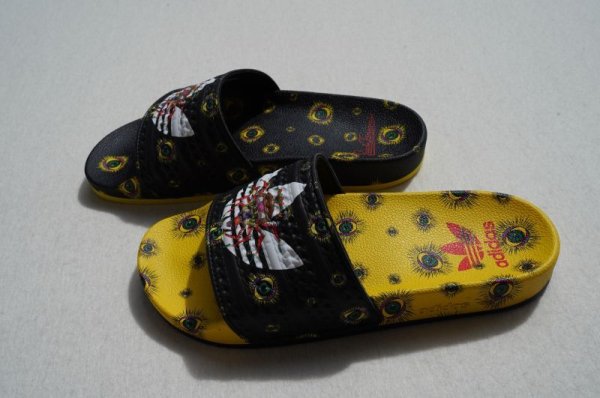 画像10: adidas　 ADILETTE TANAAMI　 col.CBLACK / FTWWHT  / YELLOW