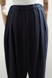 TENNE HANDCRAFTED MODERN　 3TUCK WIDE PANTS　 col. NAVY