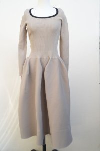 -50%  CFCL　 POTTERY GLITTER ROUNDNECK LONG SLEEVE DRESS　 col.BEIGE-BLACK