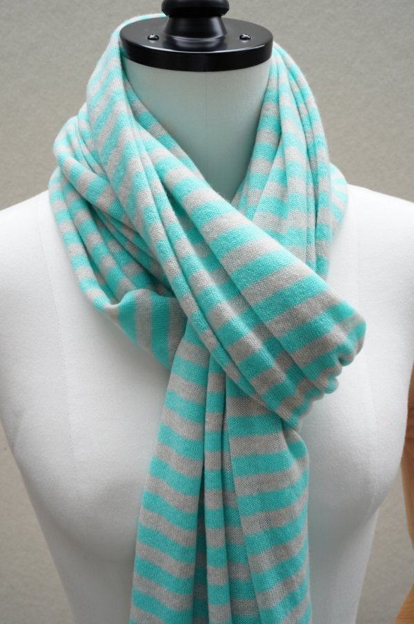 画像1: eleven 2nd   Border Stole  col. White Smoke / Opal Green