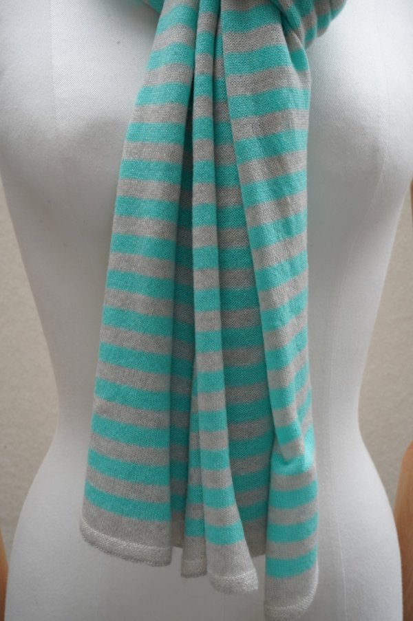 画像3: eleven 2nd   Border Stole  col. White Smoke / Opal Green