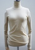 画像1:  AURALEE　<br /> HIGH GAUGE SHEER RIB TURTLE NECK L/S TEE 　<br />col. LIGHT BEIGE (1)