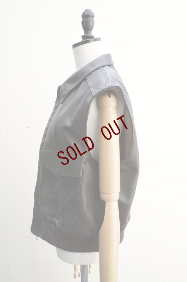 画像3: BOWTE　 LAMB LEATHER A-2 SLEEVELESS BLOUSON　 col.BROWN 