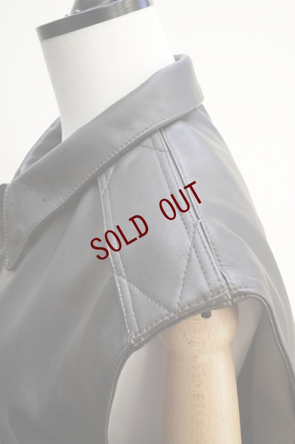 画像4: BOWTE　 LAMB LEATHER A-2 SLEEVELESS BLOUSON　 col.BROWN 