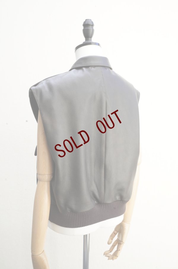 画像5: BOWTE　 LAMB LEATHER A-2 SLEEVELESS BLOUSON　 col.BROWN 