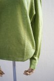 画像3: eleven 2nd　 Fine Linen V-neck Jumper　 col.Leaf Green (3)