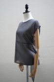 画像2: TENNE HANDCRAFTED MODERN　 ORGANZA NO SLEEVE PULLOVER　 col. GREY (2)