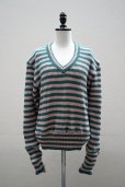 画像1: Cecile Tulkens　<br />JUMPER CT LTD V NECK COTTON GARMENT　<br />col. GREEN/PINK (1)