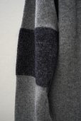 画像1: eleven 2nd【MENS】　<br />Australian Lamb's Wool　<br />Elbow Patch V-CD　<br />col.Grey (1)