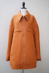 mister it.　 Kevin tb　 col.orange