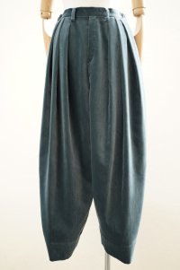 10 HANDCRAFTED MODERN　 3TUCK WIDE PANTS　 col. BLUE
