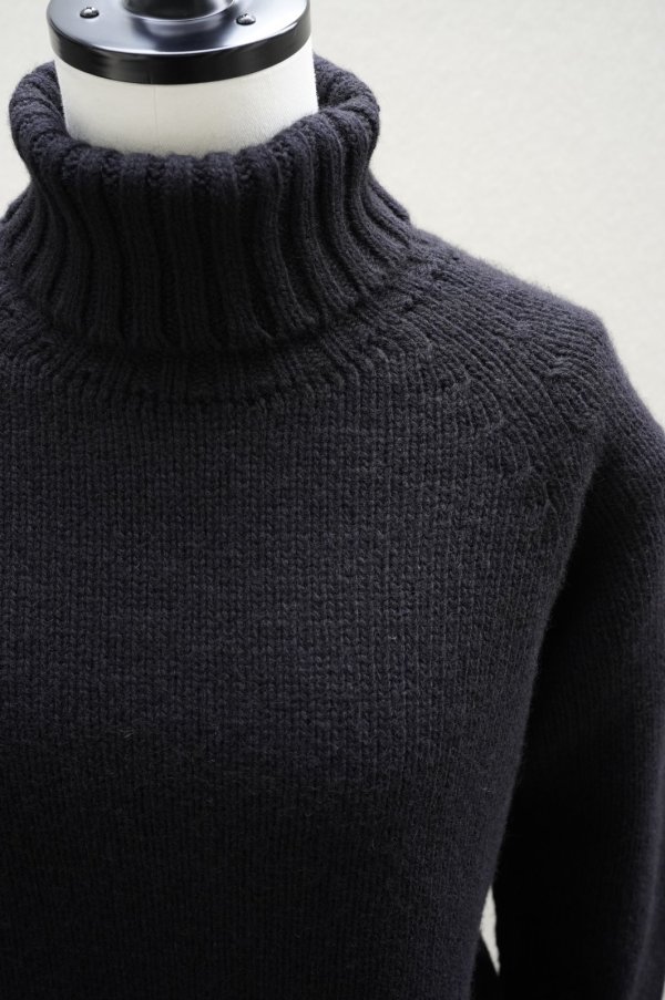 画像3: eleven 2nd　 Yak　 Turtle Neck Jumper　 col.Navy