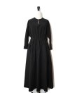 画像3: TENNE HANDCRAFTED MODERN  WEIST SHIRRING DRESS WITH CAPE  col. BLACK×BLACK (3)