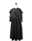 画像2: TENNE HANDCRAFTED MODERN  WEIST SHIRRING DRESS WITH CAPE  col. BLACK×BLACK (2)