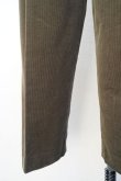 画像4: Cristaseya　 15SA-CRD-LKH　 DOUBLE PLEATED CORDUROY PANTS　 col.LIGHT KHAKI (4)