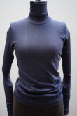 画像1:  AURALEE　  HIGH GAUGE SHEER RIB TURTLE NECK L/S TEE 　 col. NAVY (1)