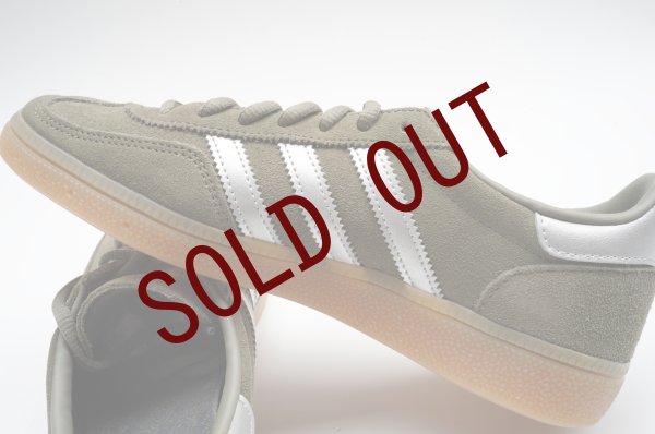 画像1: adidas　 HANDBALL SPEZIAL W　 col.OLIVE STR /  SILVER METARIC / GUM (1)