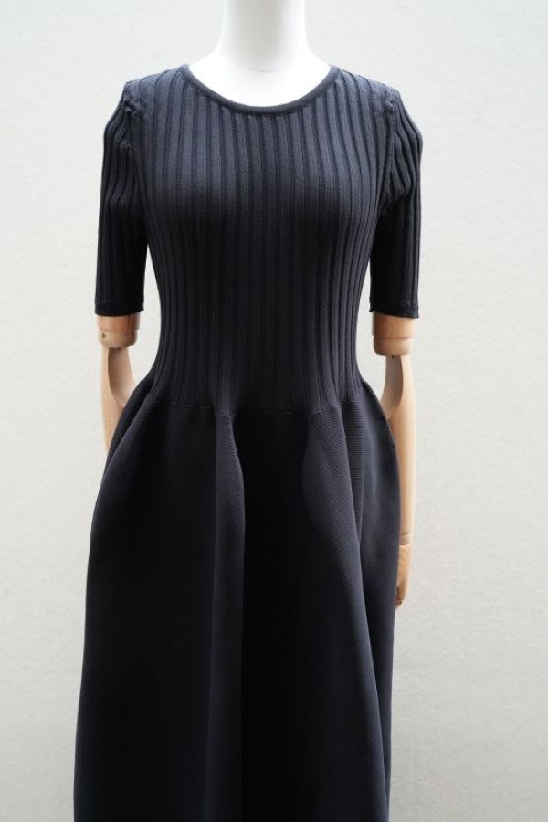 画像1: CFCL　 POTTERY SHORT SLEEVE DRESS　 col.BLACK (1)