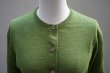 画像2: eleven 2nd　 Fine Linen Button Cardigan　 col.Leaf Green (2)