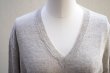 画像2: eleven 2nd　 Fine Linen V-neck Jumper　 col.Beige (2)