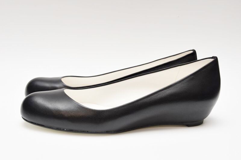 BEAUTIFUL SHOES LOW ROUND MONOCHROME col.BLACK - rollot